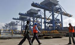 Indian Ports Face Strike Threat Over Wage Disputes