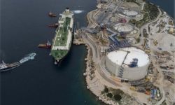 Ukraine Receives First US LNG Shipment for Energy Security