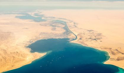 Egypt plans to expand Suez Canal for smoother global trade