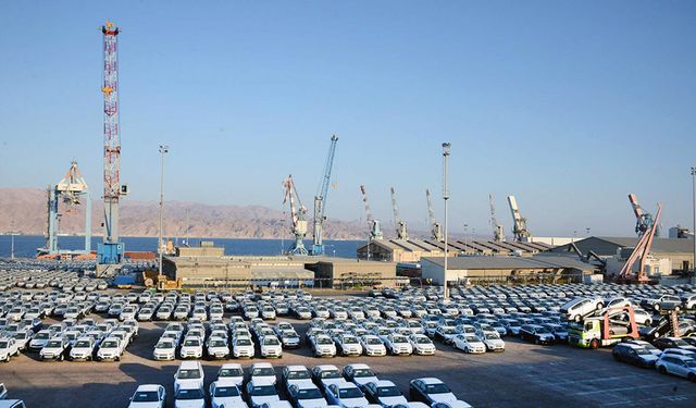 Israeli port workers lose their jobs following Houthi attacks