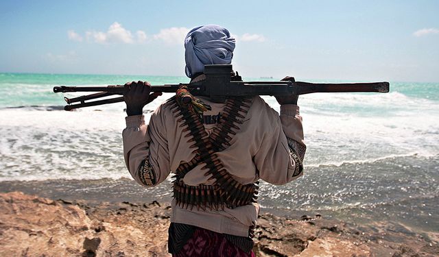 Somali pirates communicate with Abdullah's owner
