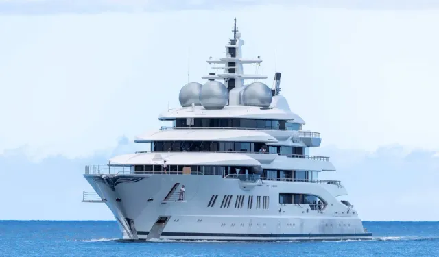 US to sell Russian oligarch’s superyacht
