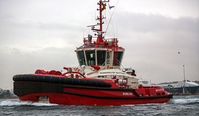 Norwegian operator holds reception for Northern Europe's first fully electric tugboat