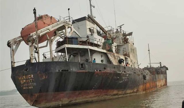 Tanker Seizure Highlights Power Dynamics in Nigeria's Oil Sector