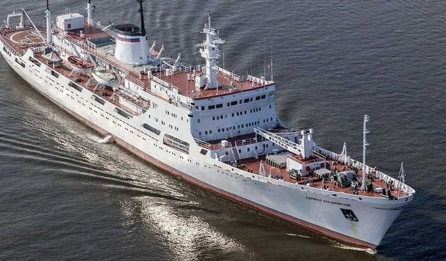 Russian Research Vessels Suspected of Spying on Critical Infrastructure