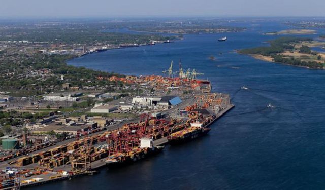 Port of Montreal Longshore Workers Announce 24-Hour Strike