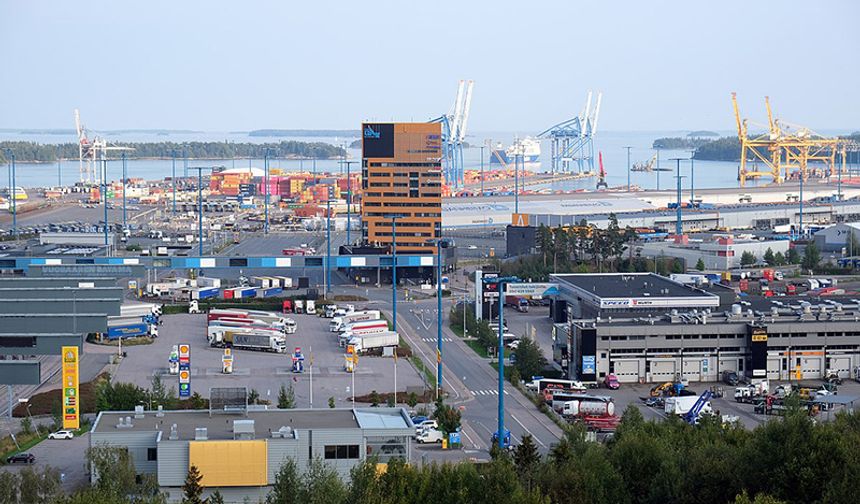 Close ties revealed between Finnish port operator and Russia