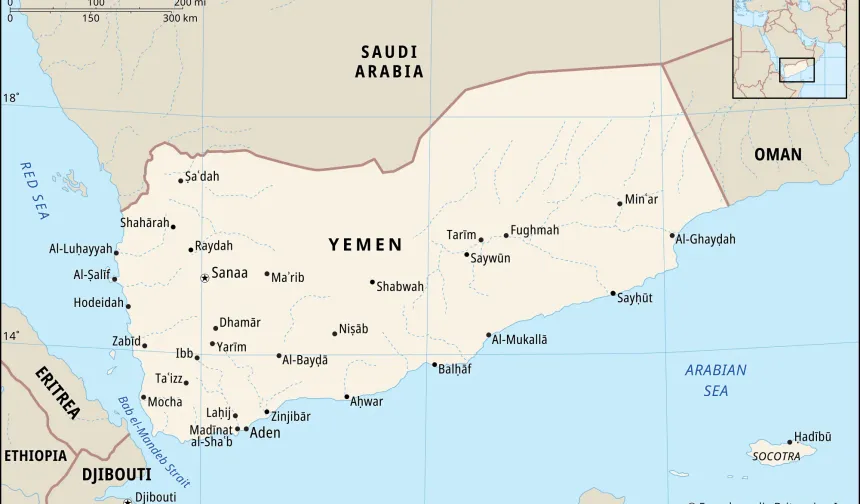 Houthis fire missile at U.S. flagged ship in Gulf of Aden