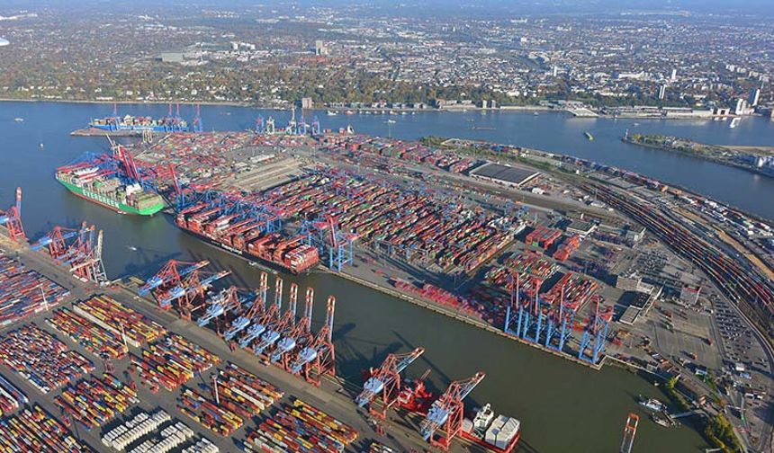 Hamburg Port now offers onshore renewable energy