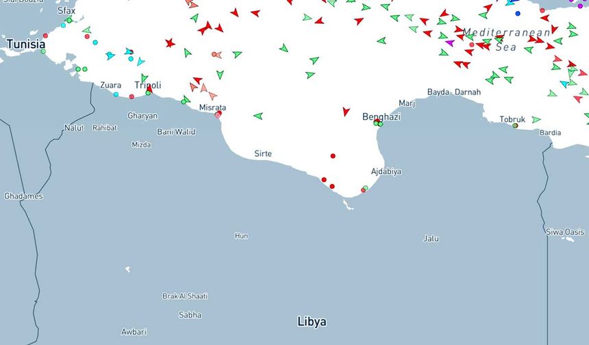 Libya's Oil Exports Halted Amid Conflicts, But Some Tankers Still Loading